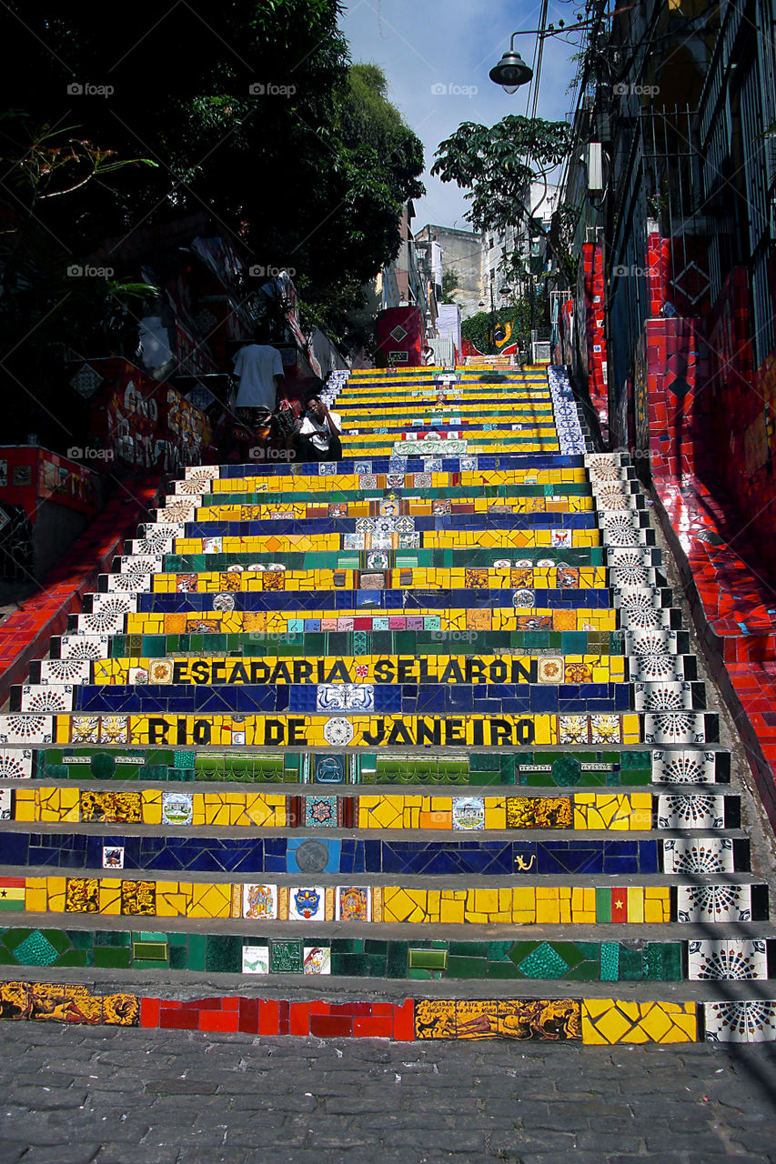 selaron steps
