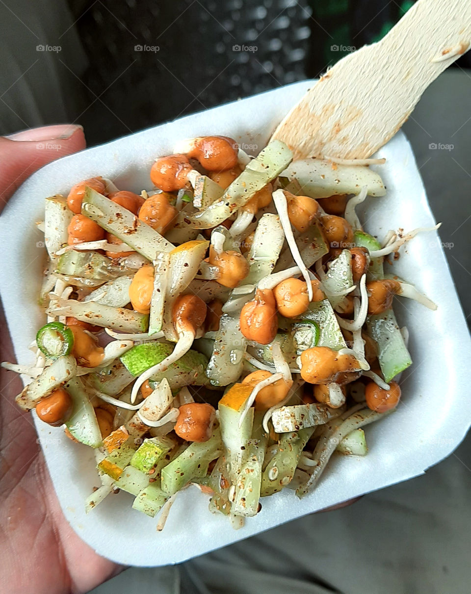 A popular Indian street food, black fresh sprouted chickpeas are tossed in a delicious blend of Indian spices, citrus fruits, and fresh herbs to create a simple,yet tasty dish.(Masala Chana )