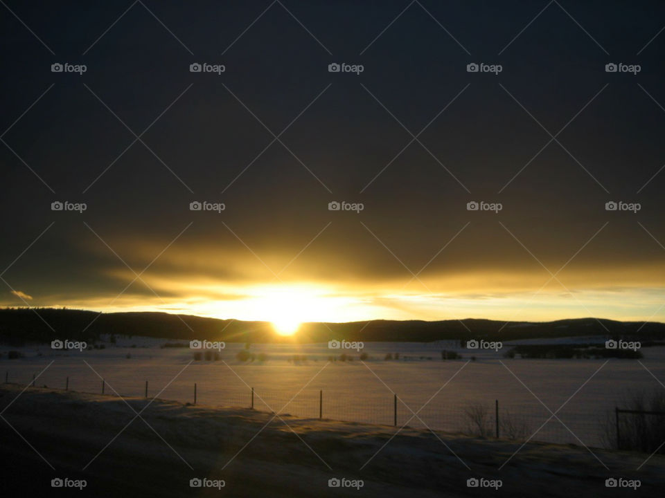Roadtrip, Beautiful Alberta Prairies Horizon at Sunset, Snow Winter Icy Cole