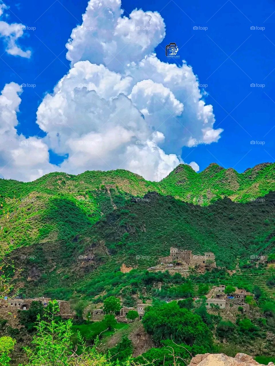 Glory be to God, the beautiful natural scenery, and there is no place more wonderful than it, it is Happy Yemen, gentlemen