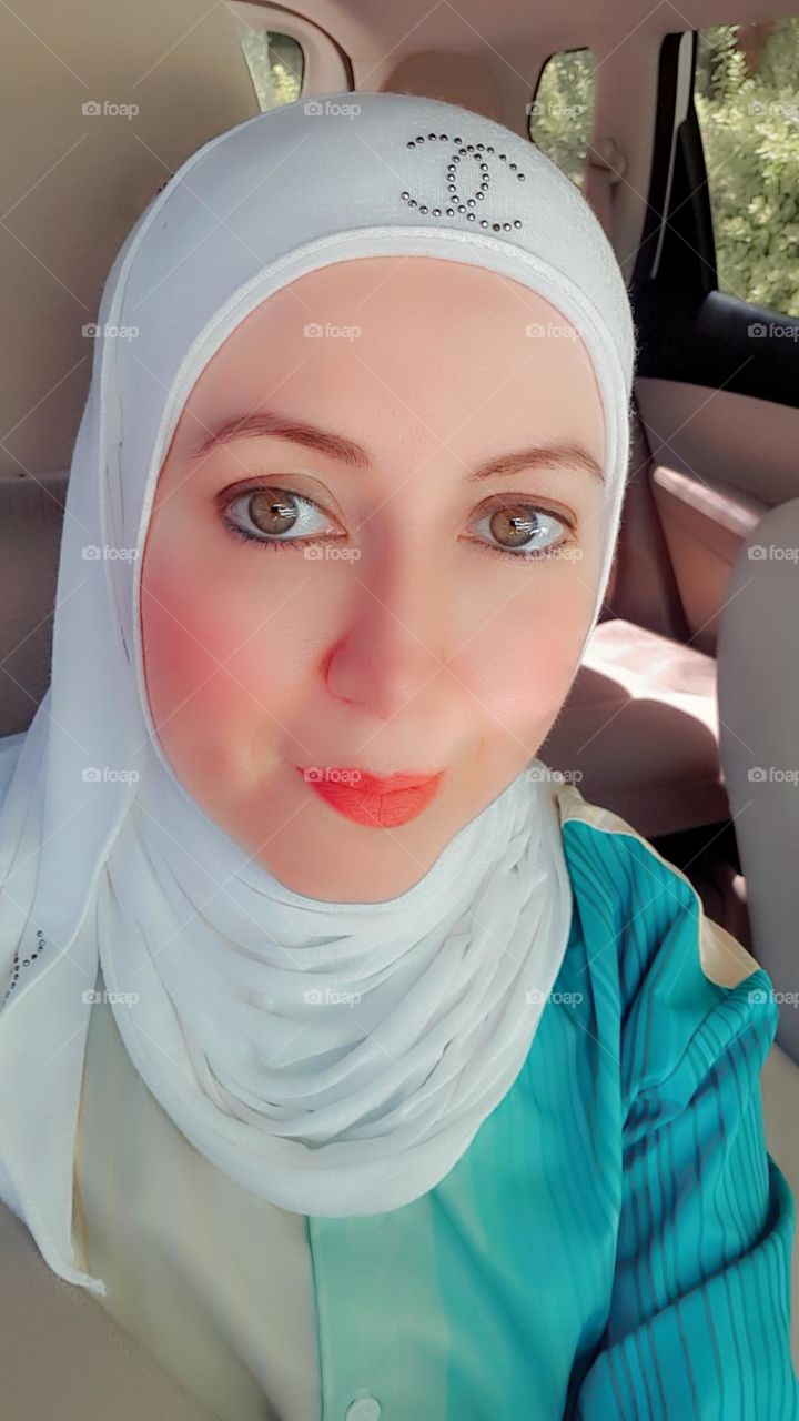 My face while getting ready for work 🙃