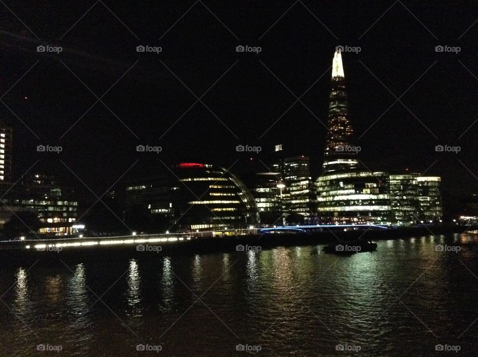 London lights at night on river is very charming 