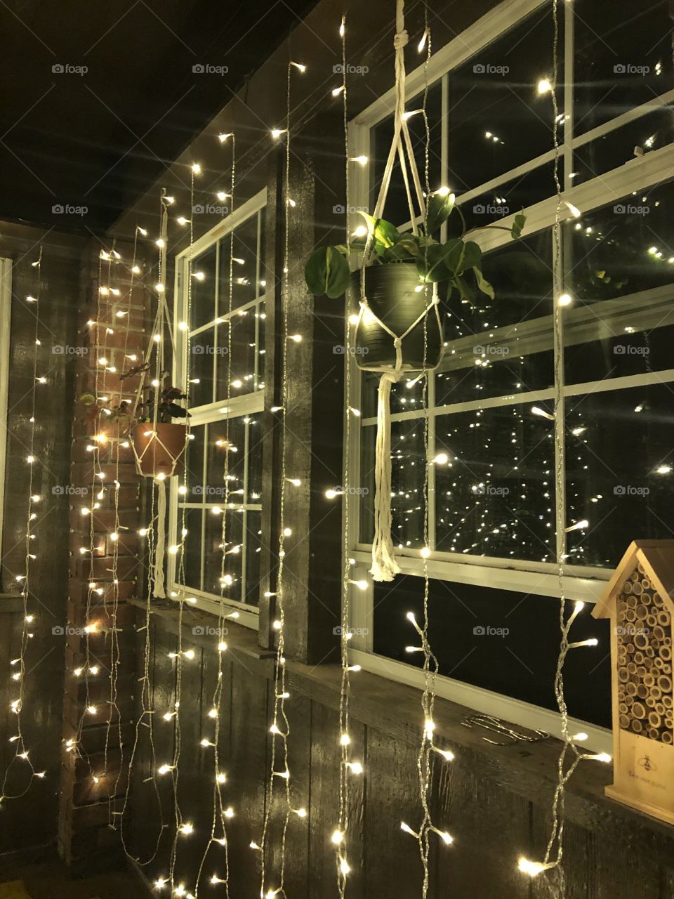 A patio gets new twinkle lights