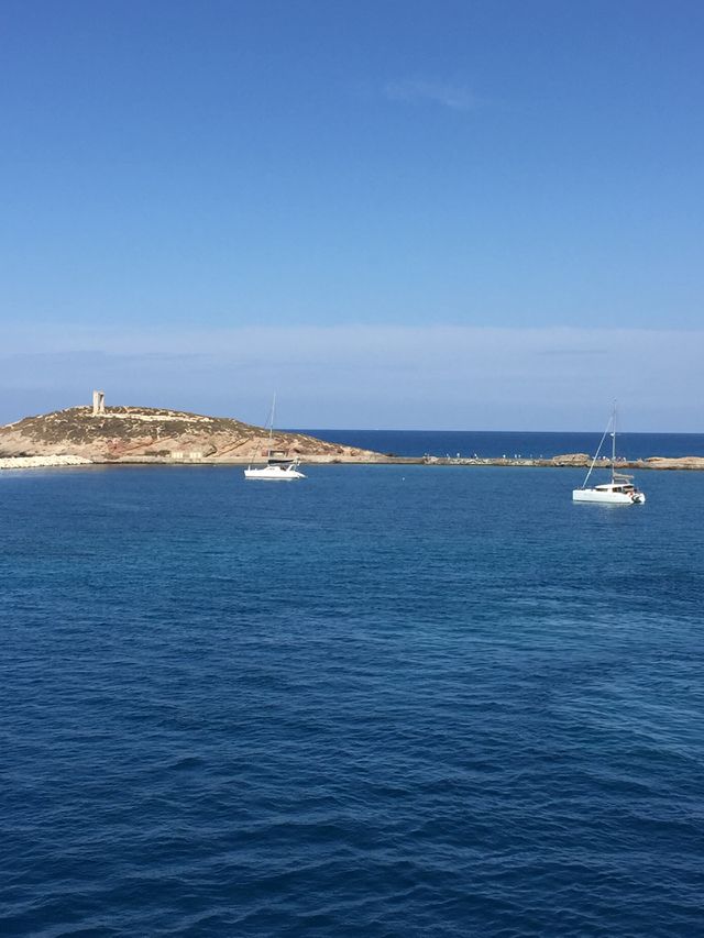 a glimpse of the island, naxos. 