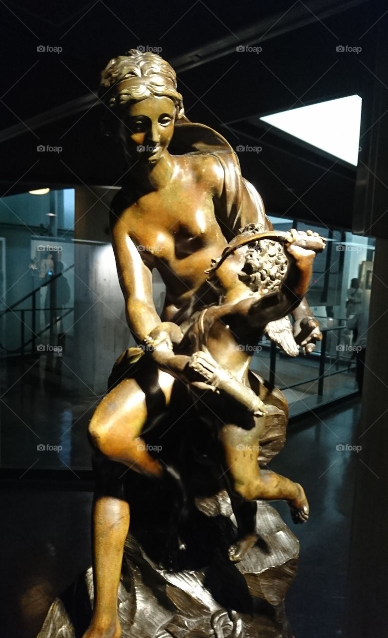 Art... Vênus and the cupid.
