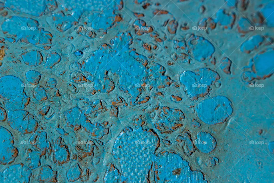 blue paint on metal peeling