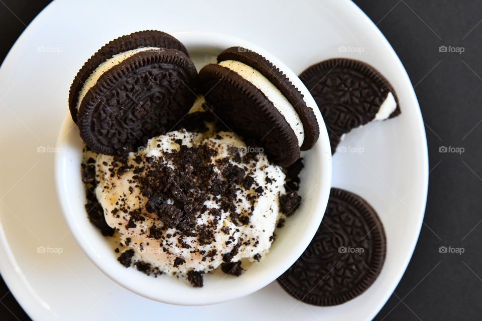 Oreo cookies ice cream