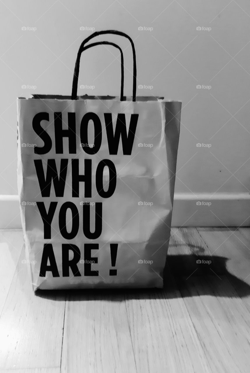 Shopping bag