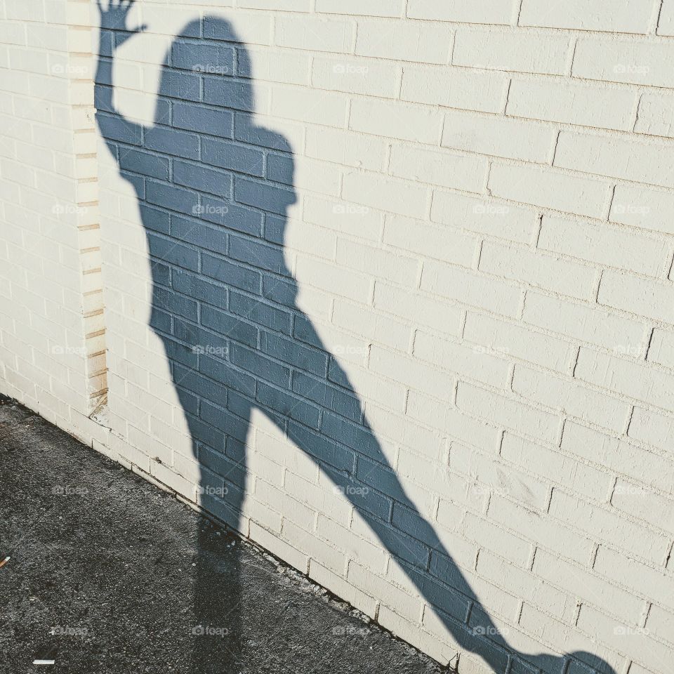 wall shadow fubn