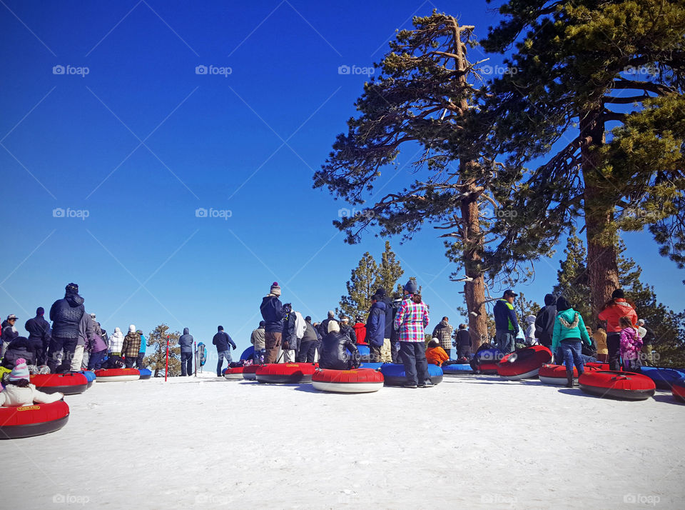 snow tubing park line