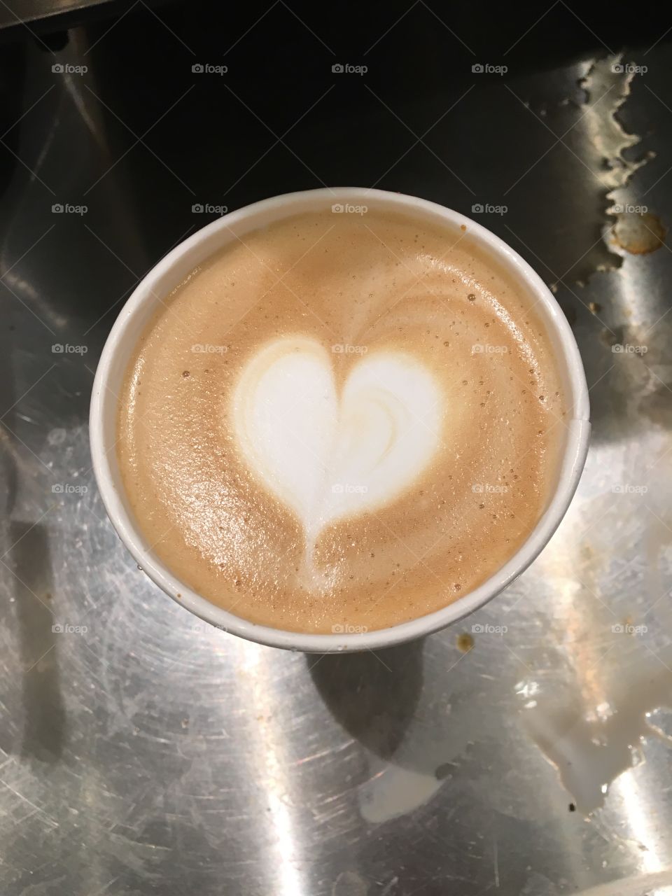 Heart latte art