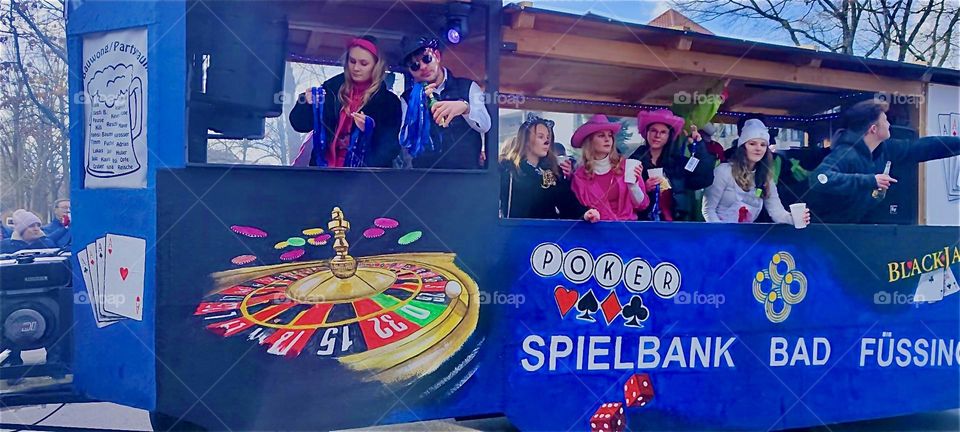 This is the float for „Spielbank Bad Füssing“, the „Bad Füssing Casino“ in the carnival parade of the resort town in „Bavaria“, Germany held on „Mardi Gras“ which is „Fat Tuesday“, the last day of carnival extravaganzas. 2024. Hypnotic Productions