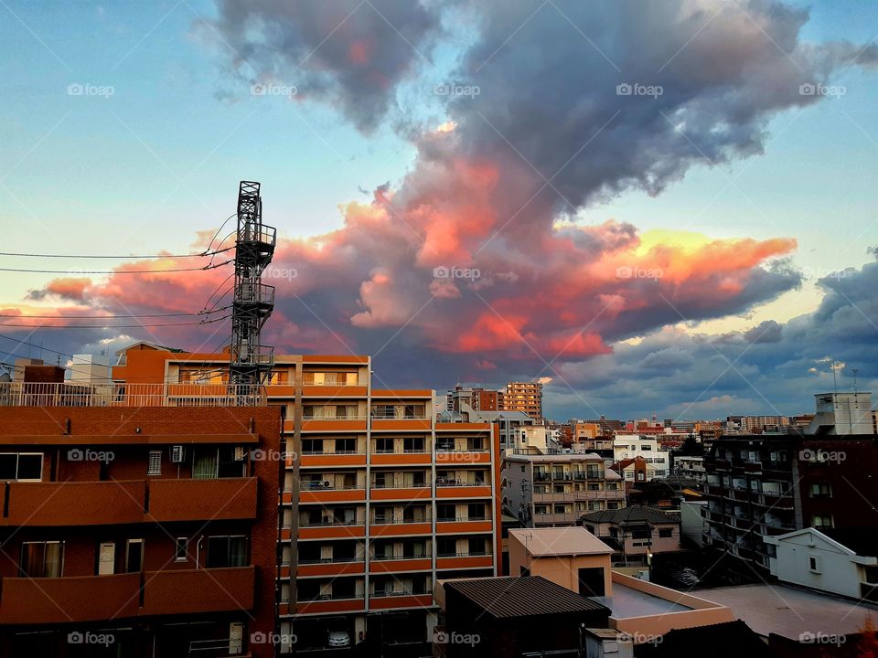 skies with beautiful tint