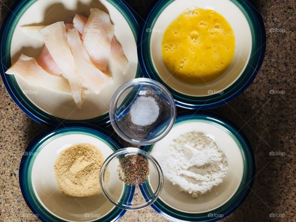 Fish fillet: egg, flour, breadcrumbs salt and pepper! Cooking is fun!!!! Easy to make! 
