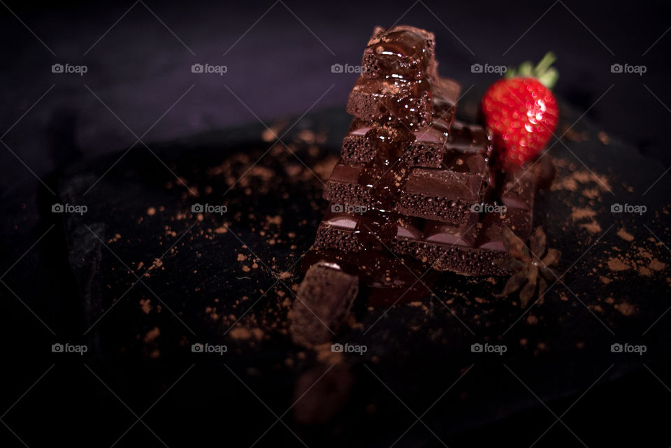 Chocolate pyramid with strawberry 