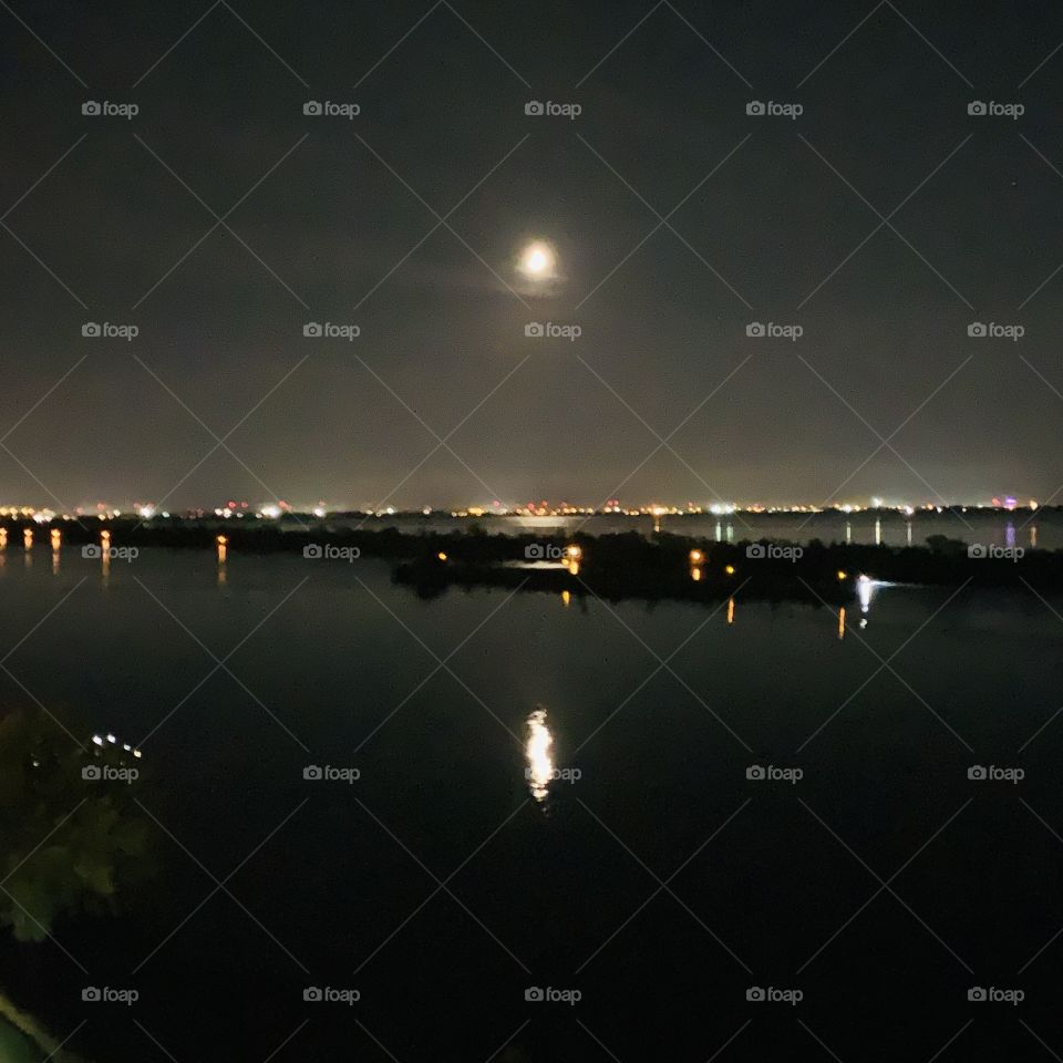 Moonlight on the St.Lawrence river, Quebec, Canada 🍁