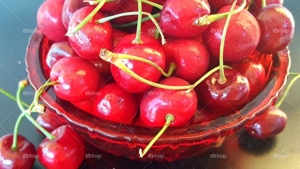 Still life, bowl of cherries.