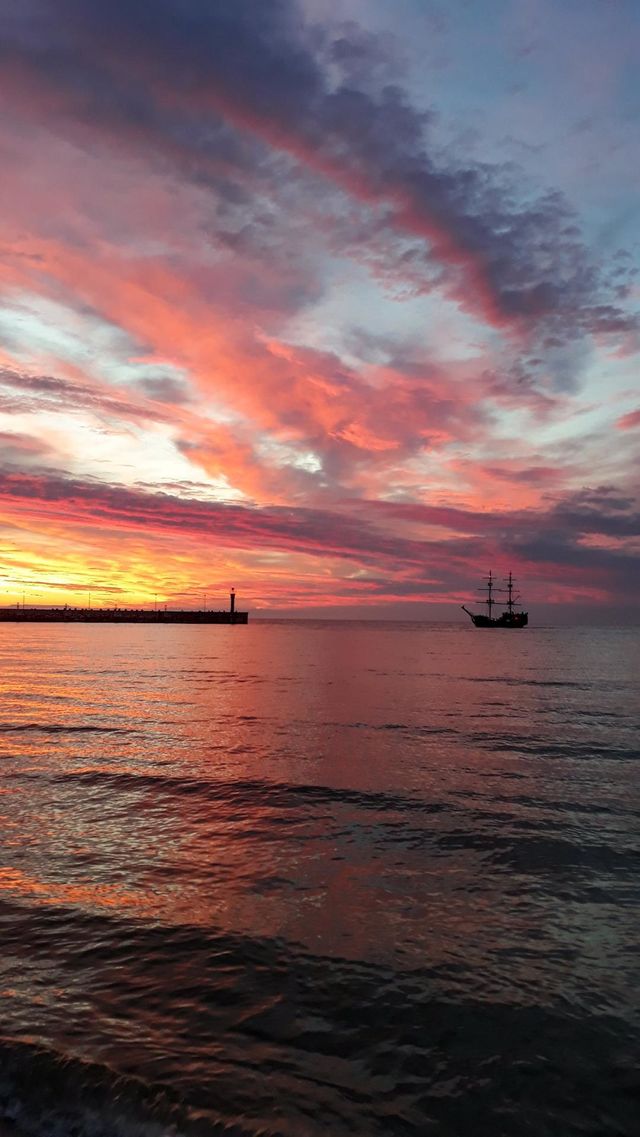 Sunset sea