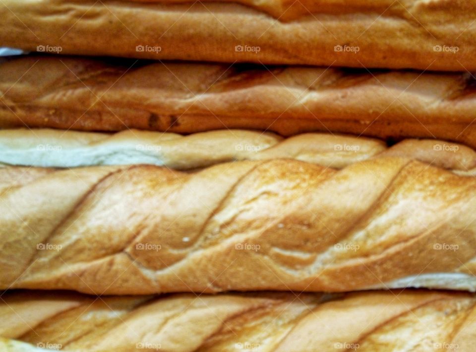 loaves of bread булки хлеб
