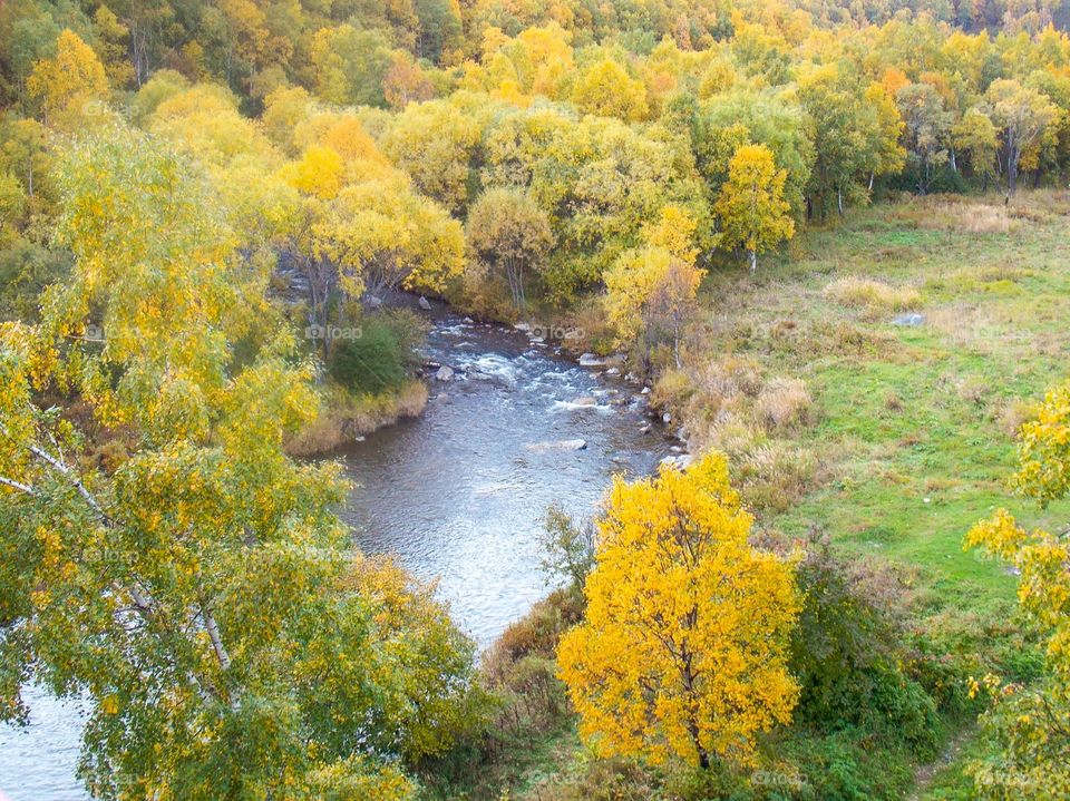 The Bolshaya Krutaya Guba river, which flows into the bay of lake Baikal of the same name. Also called the deep, where the river flows.