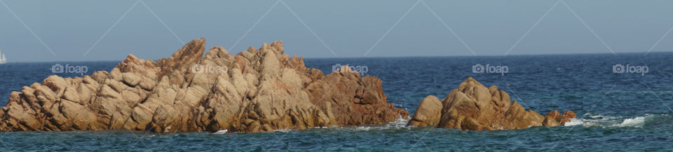 italy travel sun water by medelis