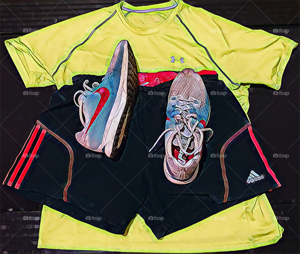 🏃‍♂️ 🇺🇸 Good Morning!  Everything ready to sweat the shirt. Let's go for a good morning jog?  Running is good for your health! / 🇧🇷 Bom dia! Tudo pronto para suar a camisa. Vamos para um bom cooper matinal? Correr faz bem para a saúde! 