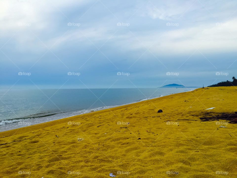 Take a breathe by the beach