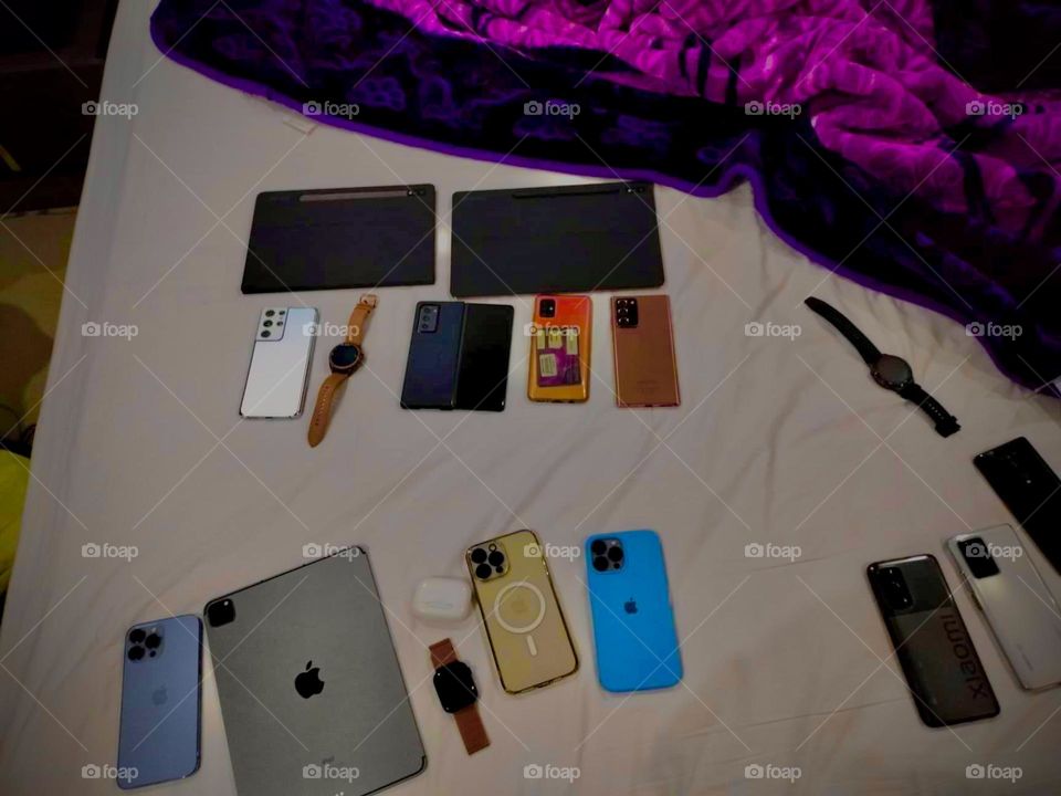 Apple and Samsung 📱