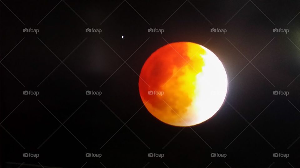Blood Moon and Mars