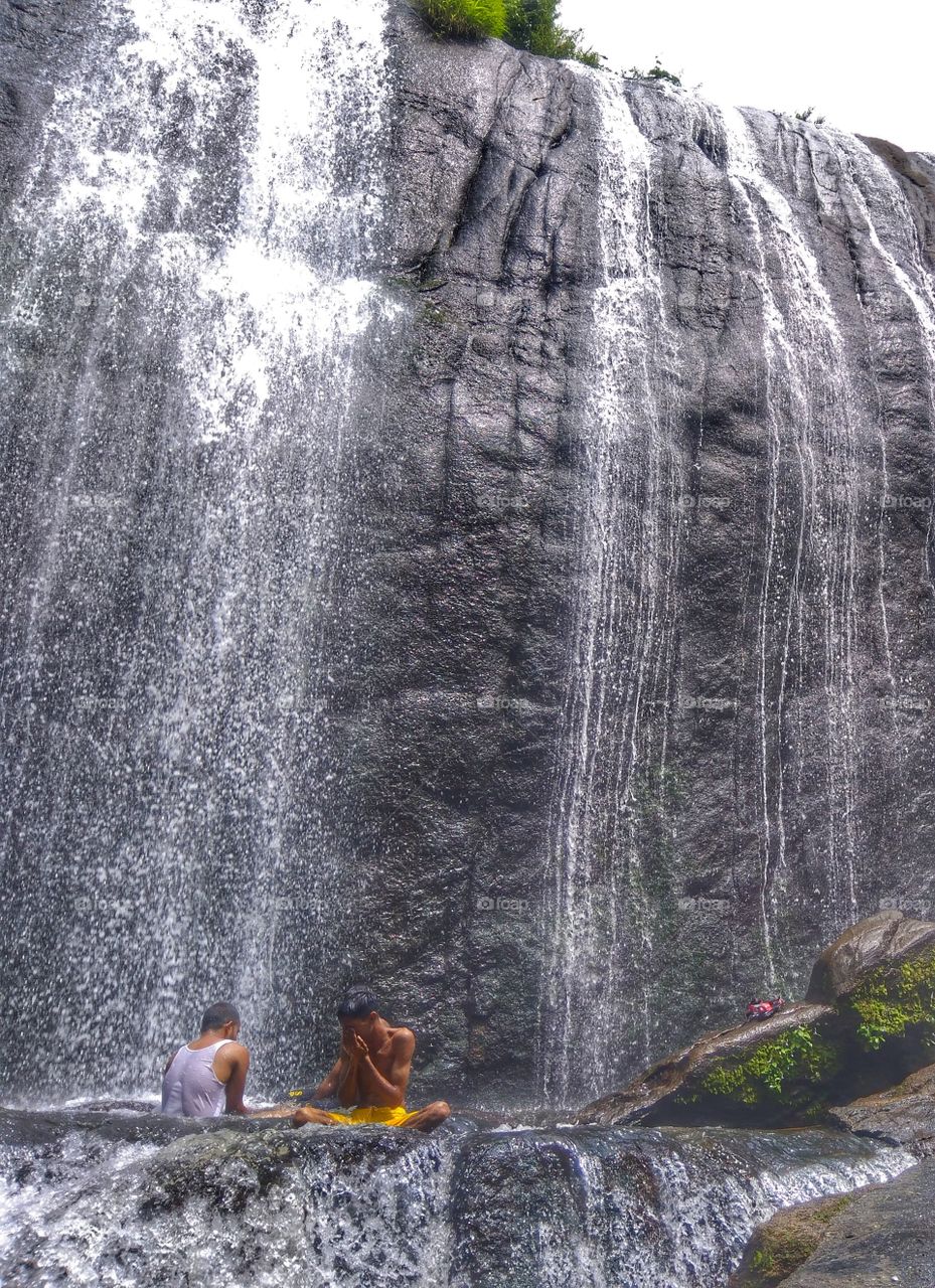 waterfall bath