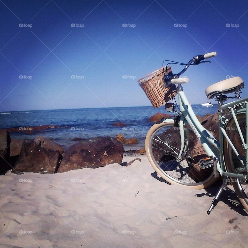Bike ride to the beach 
