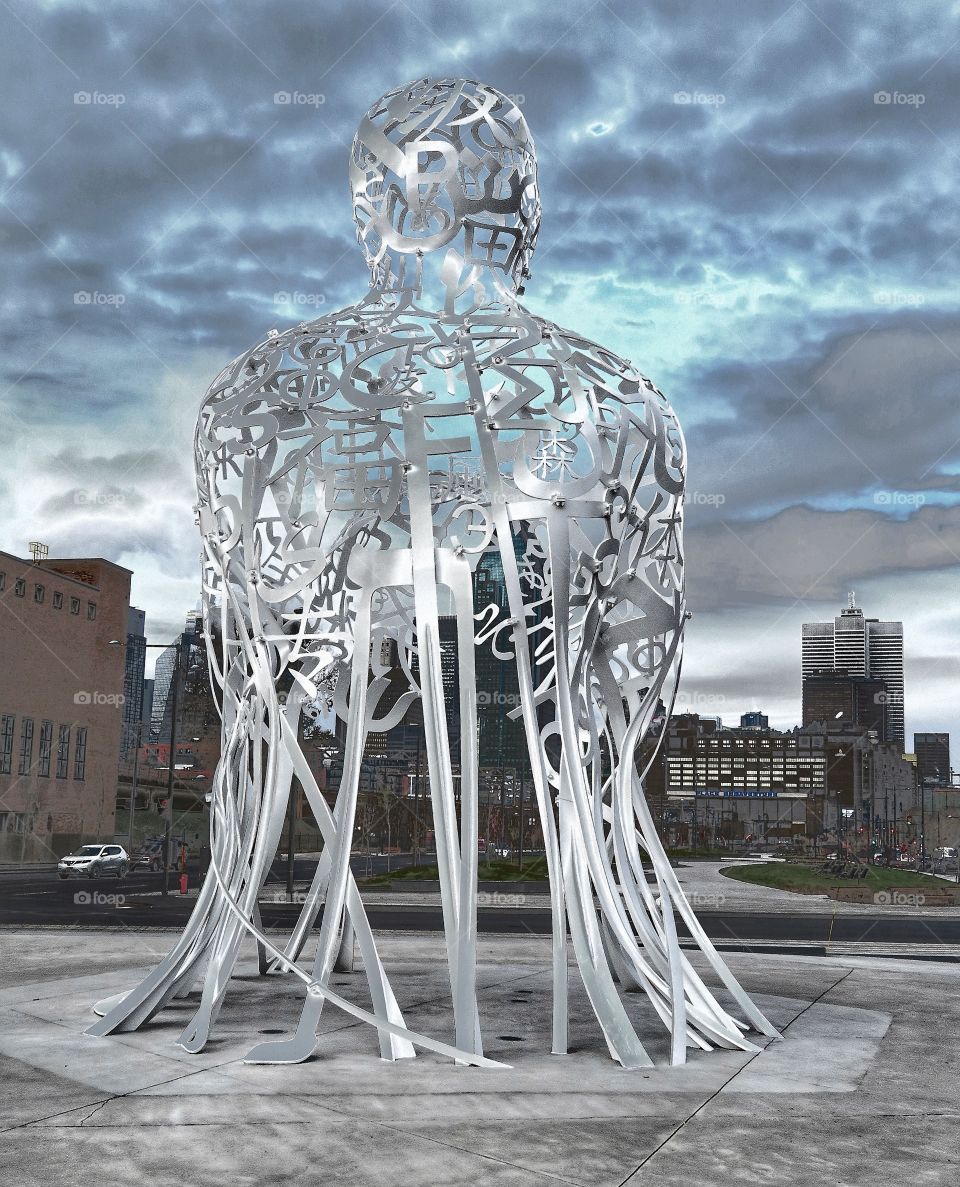Jaume Plensa sculpture Montreal 