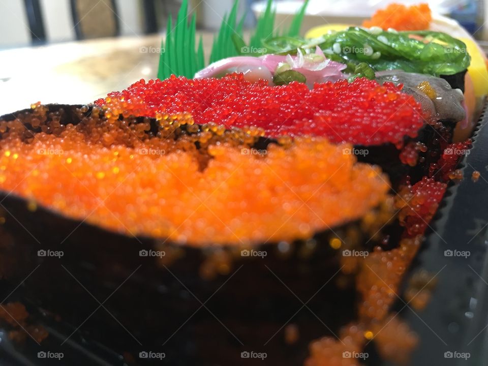 Colors of food in Sushi.