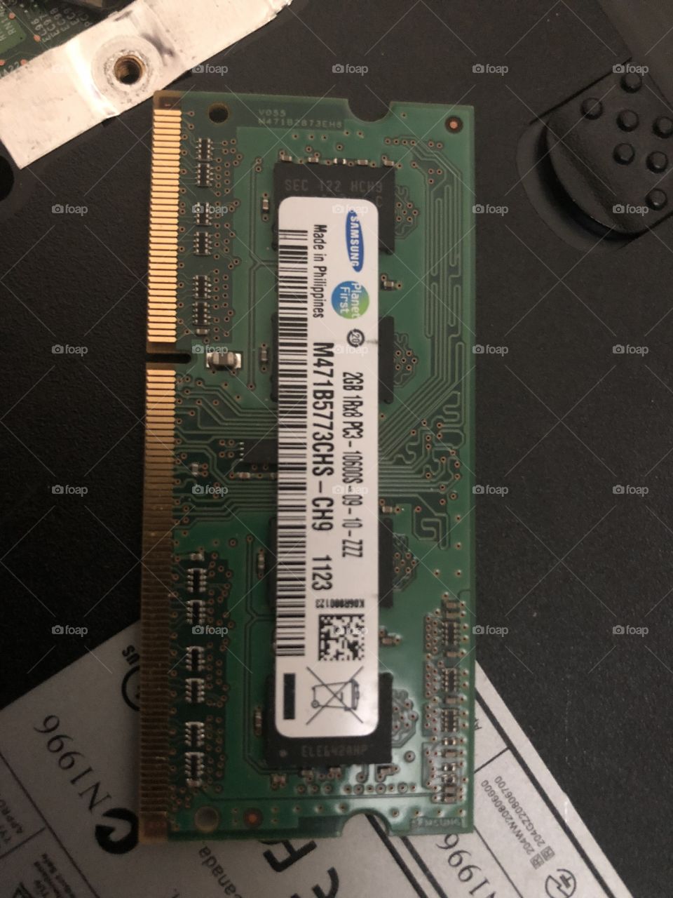 Computer memory on top of computer 