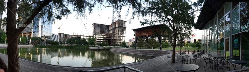 Panoramic 2. Discovery Green Pano 2