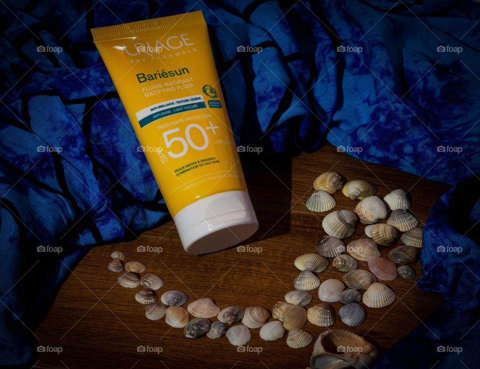 Uriage - skin protection product 