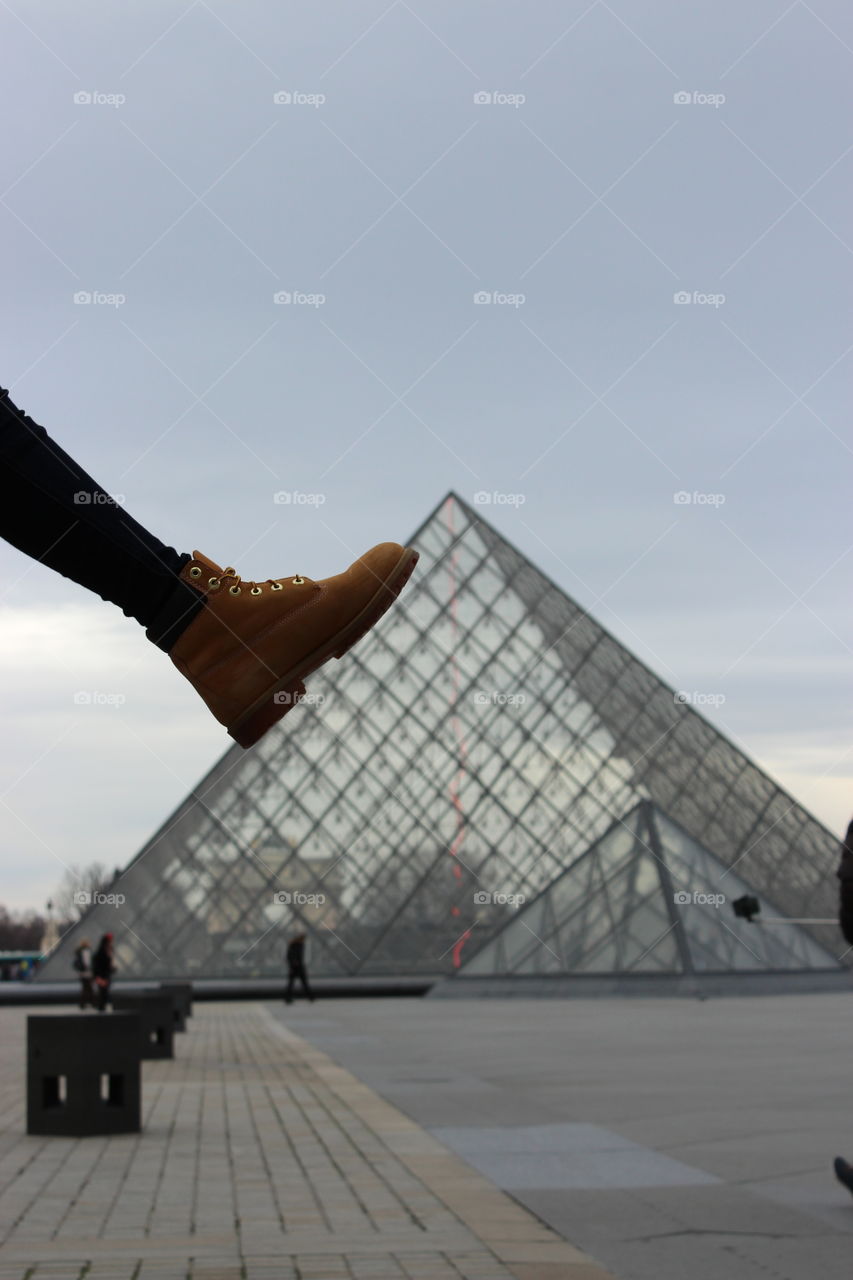 Foot over the Louvre