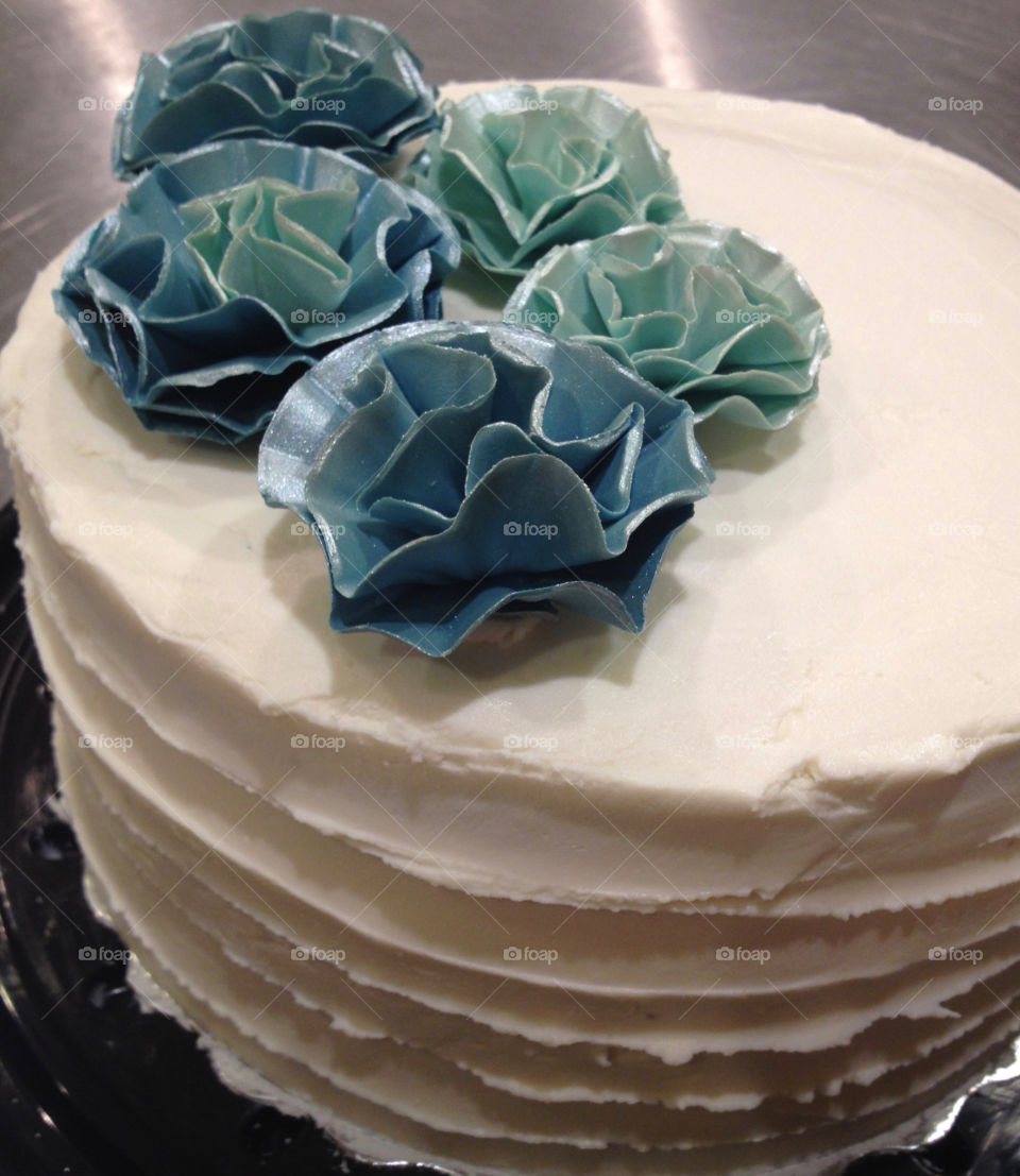 Buttercream Cake with Gum Paste Flowers 