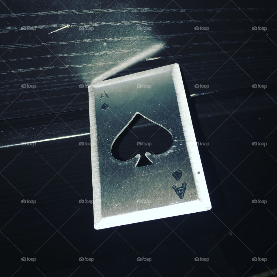 My throwing card well metal throwing card pretty cool looking right 
