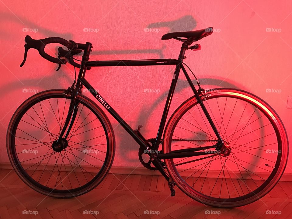 Bicycle Cinelli Gazetta 2015 Black in red light