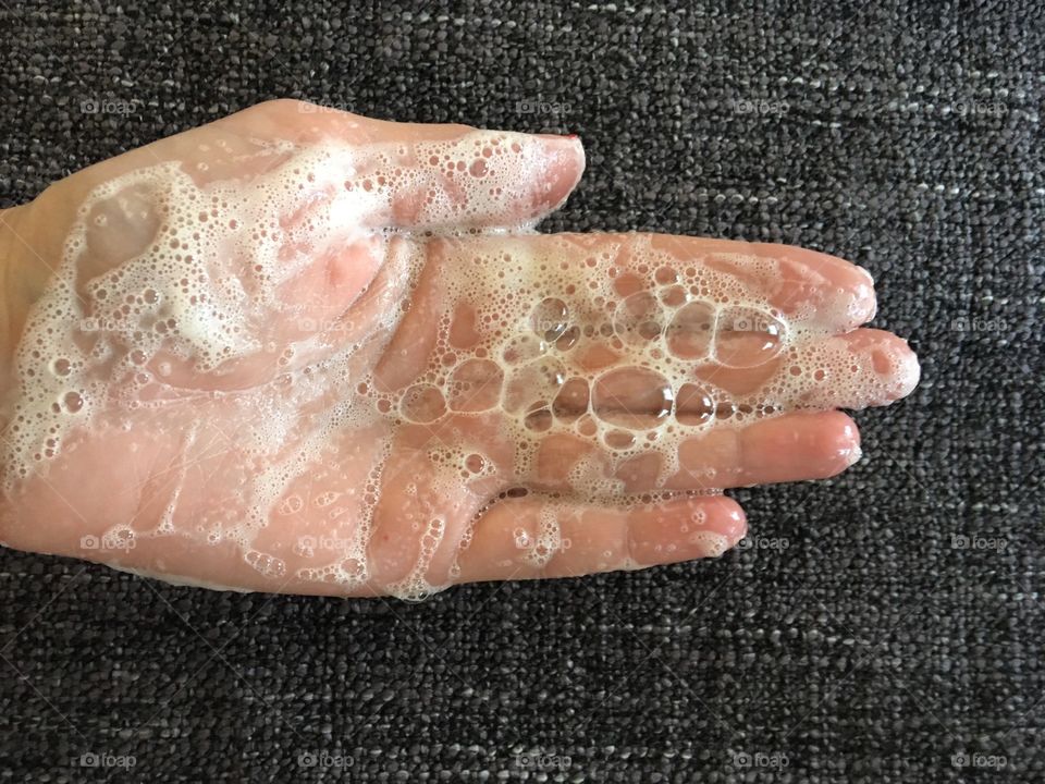 Hand and bubbles 