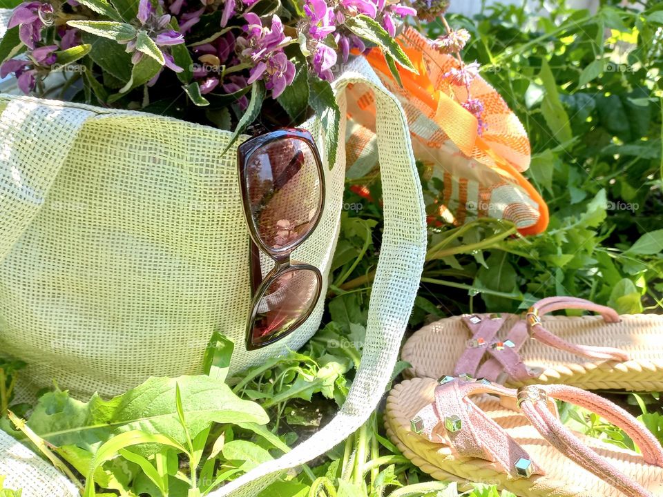 summer accessories -bag with wildflowers,sunglasses,slippers,hat!