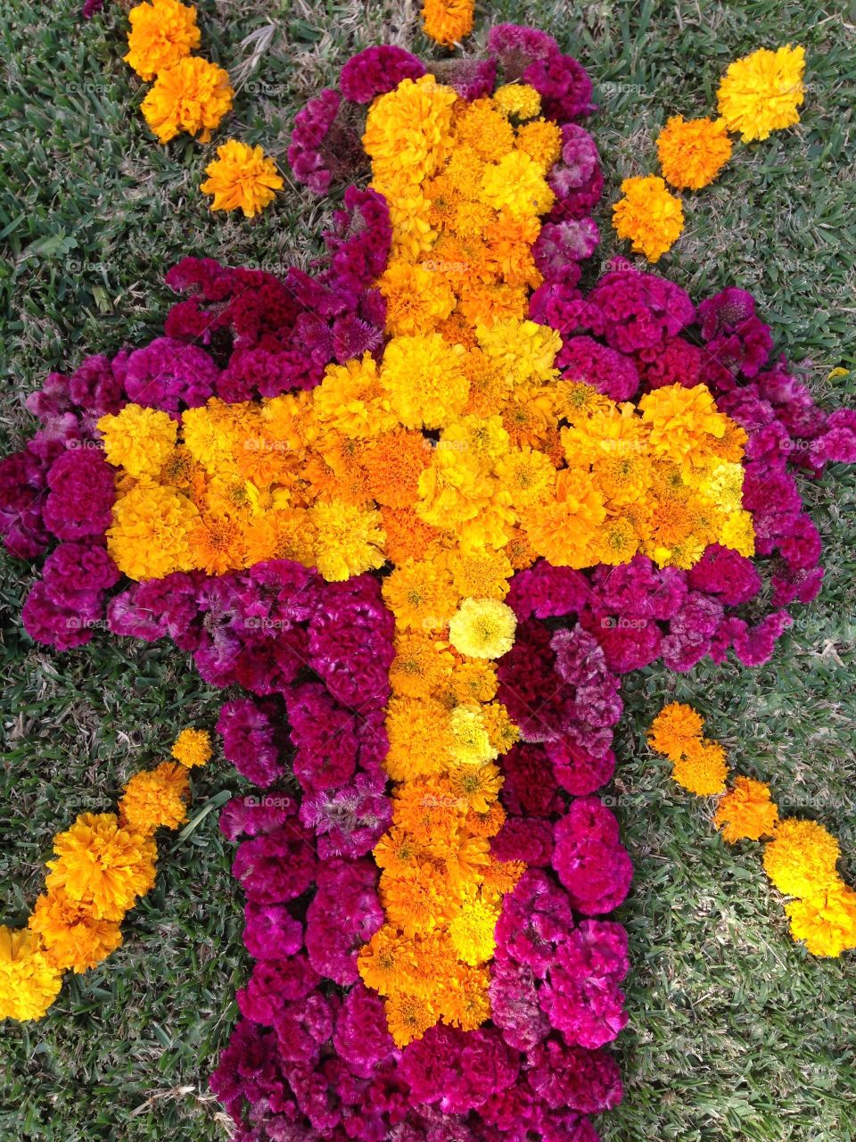 Mexico dia de muertos. Halloween.  Cross. Flowers. Skull skeleton