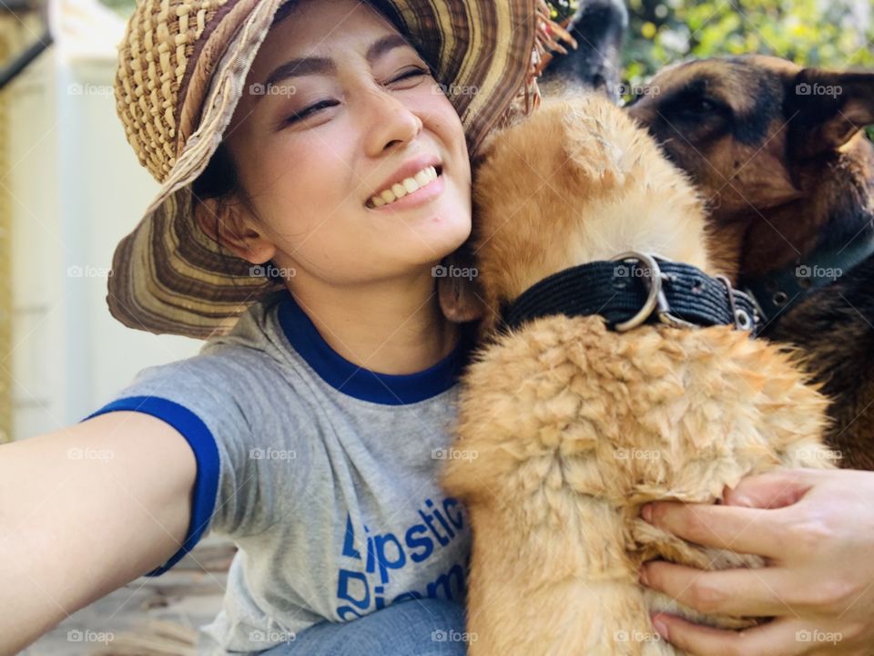 Chill out with my dog who really willing to give corporation haha