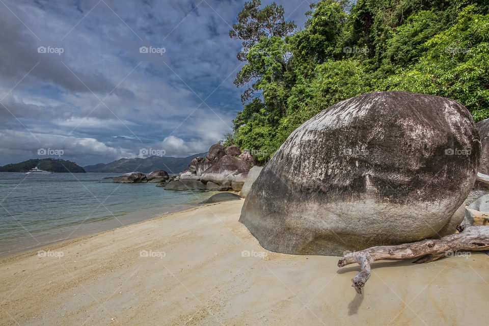 Idyllic beach in Koh Lipe