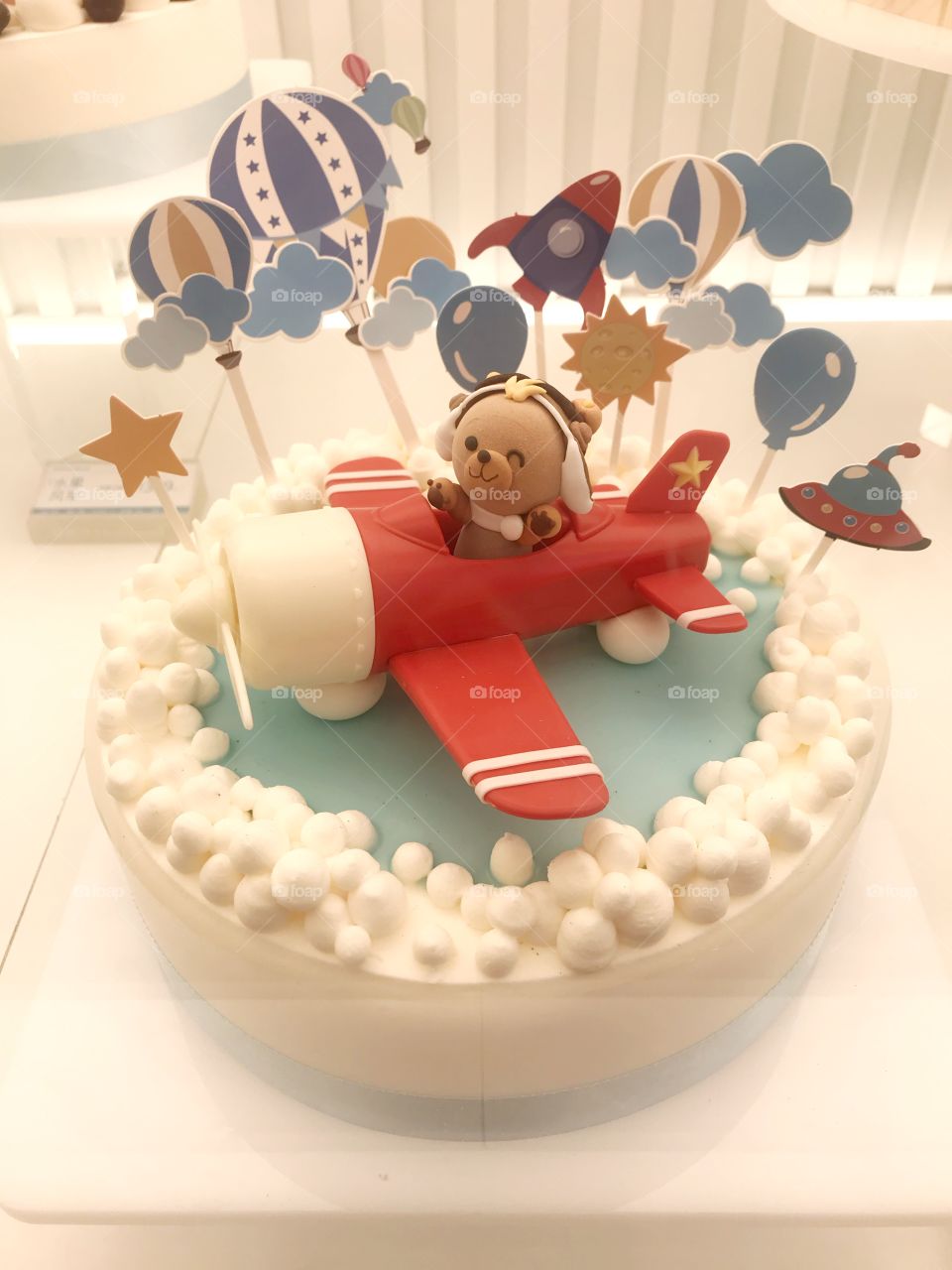 Red airplane birthday cake
