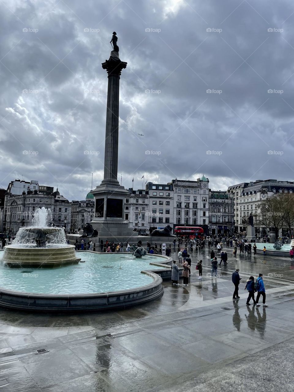 Urban waterfall … Trafalgar Square London 🇬🇧