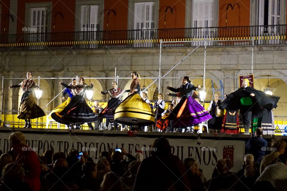 Traditional dancing in Plaza Mayor for Dia de la Almudena, Madrid 