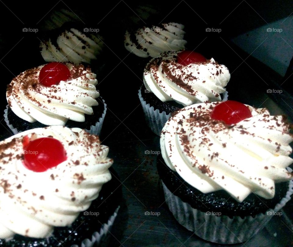 Black Forests Cupcakes by #MrsBakers
#ILovePastries