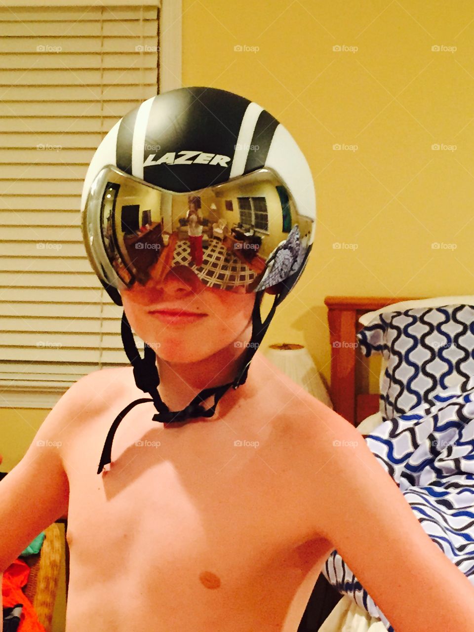 Reflective humor boy Moyer cycle helmet